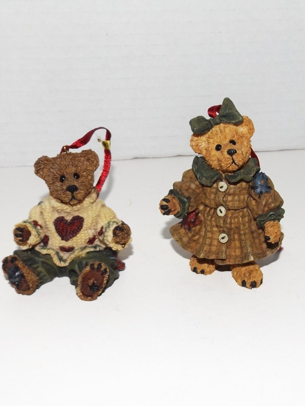 Pair of 1997 Boyds Limited Edition Resin Holiday Ornaments Matthew and Bailey